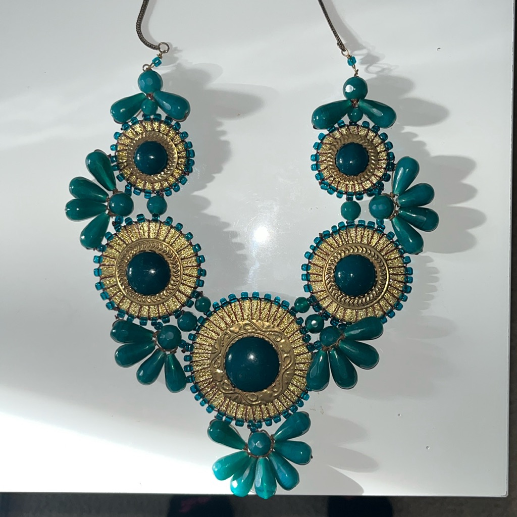 Zad Statement Necklace Emerald Green Color Ceramic Beads